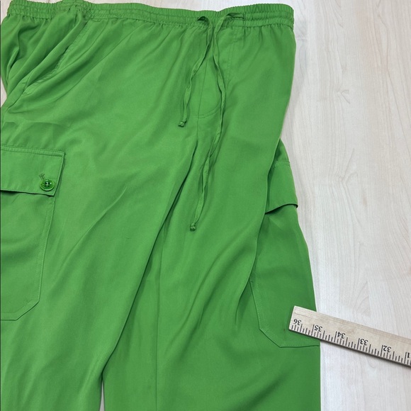 Lauren Ralph Lauren Charmeuse Green Cargo Jogger Draw String Relaxed Pants 14P - Picture 10 of 12
